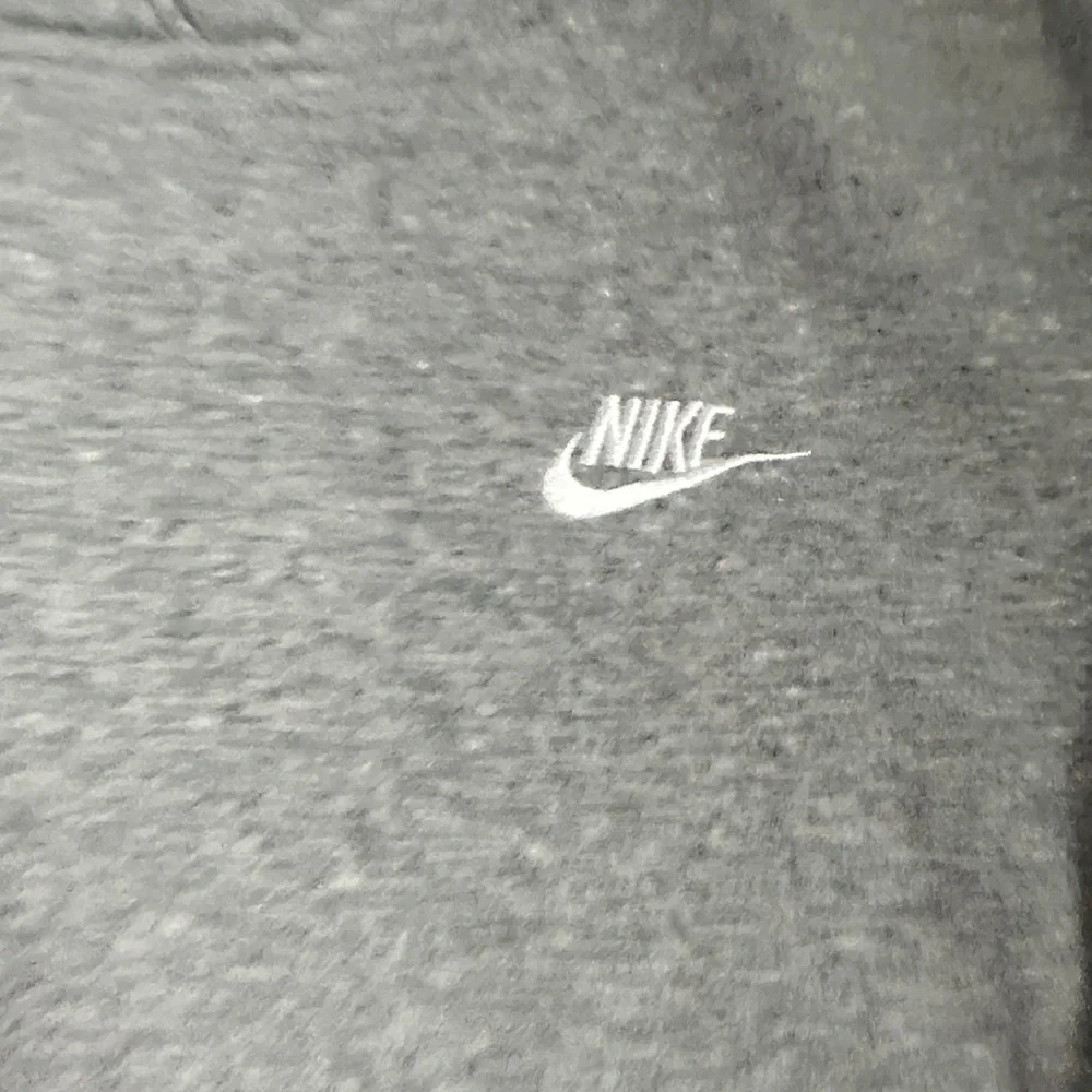 NIKE  Gray Kids Hoodie Youth XL